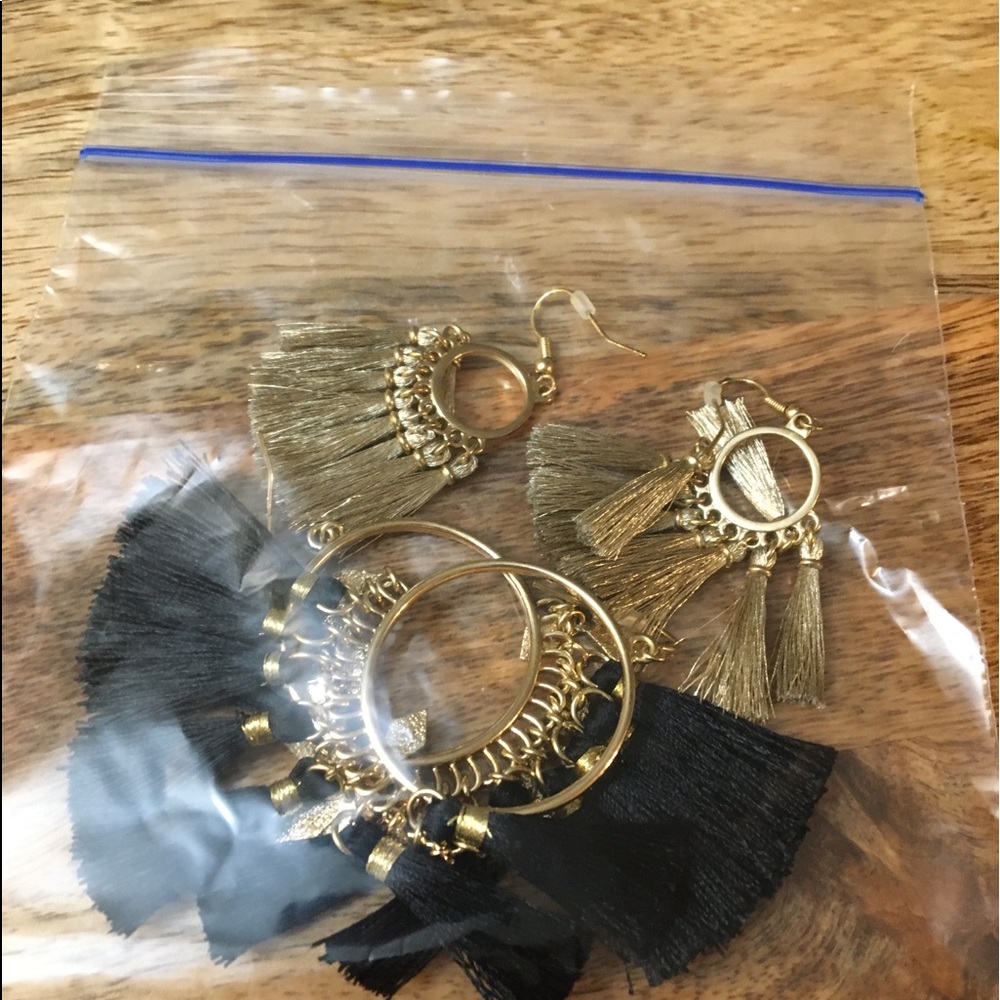 F21 Earrings Bundle - Picture 4 of 4